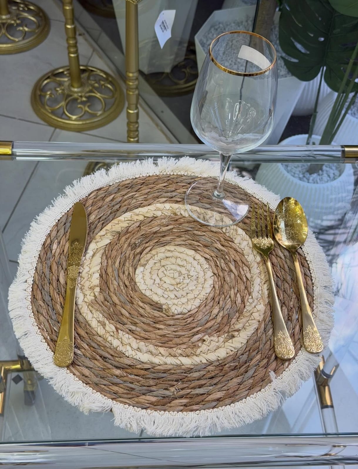 Modern Woven Round Rattan placemats 6pcs