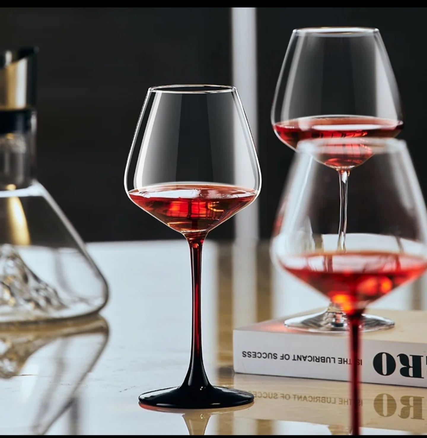 Luxury Crystal Wine glass with Red stem and Black Bottom 6pcs set
