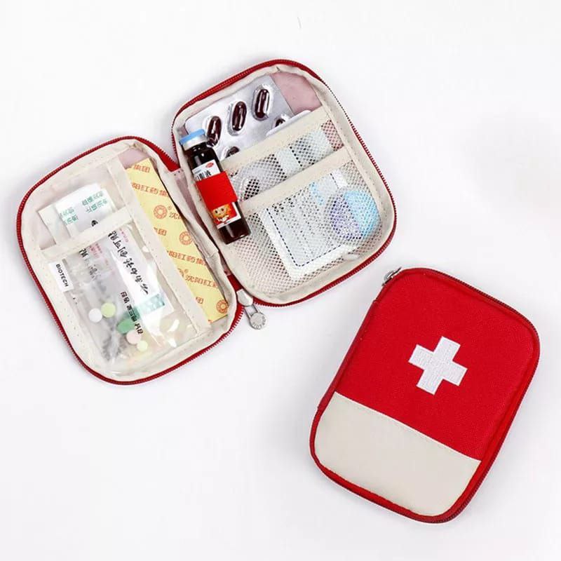 Portable First Aid Storage Bag – Compact Emergency Medical Organizer
