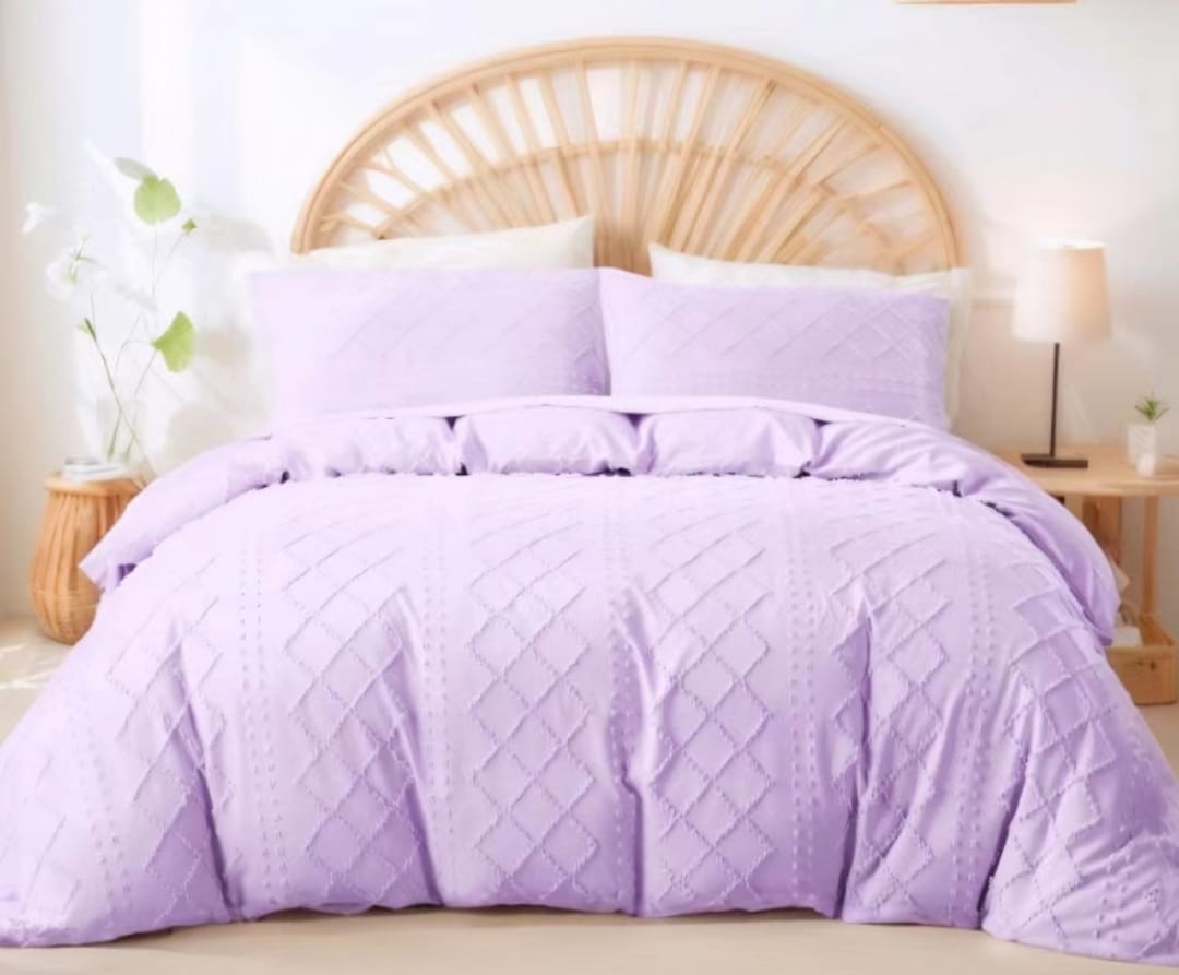Marble and tufted duvet cover