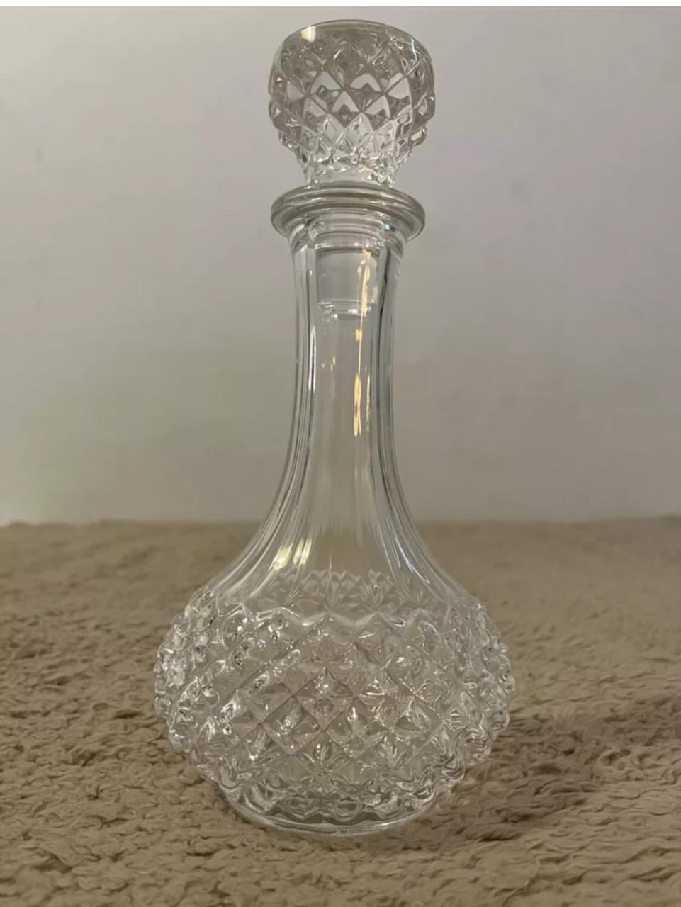 1L Thick glass whisky bottle  with air tight Tot cork