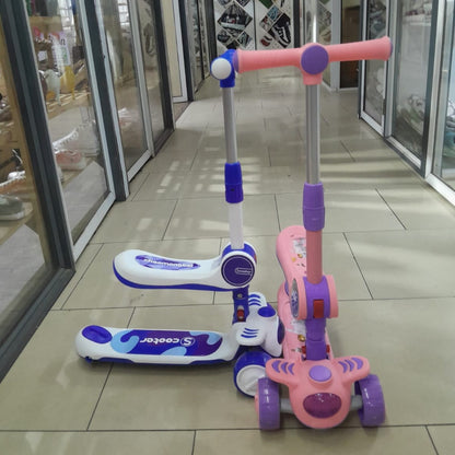 Kids scooter with a seat