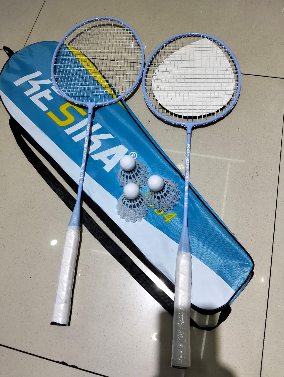 Complete Badminton Set – 2 Rackets, 3 Shuttlecocks, 1 Net & Carry Bag