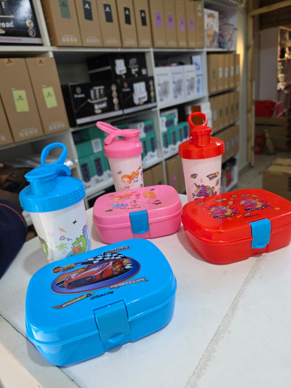 Combo Kids cartoon  themed partitioned Snack box with unbreakable water bottle