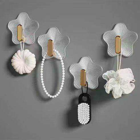 Punch-free wall hanging hooks 4pcs