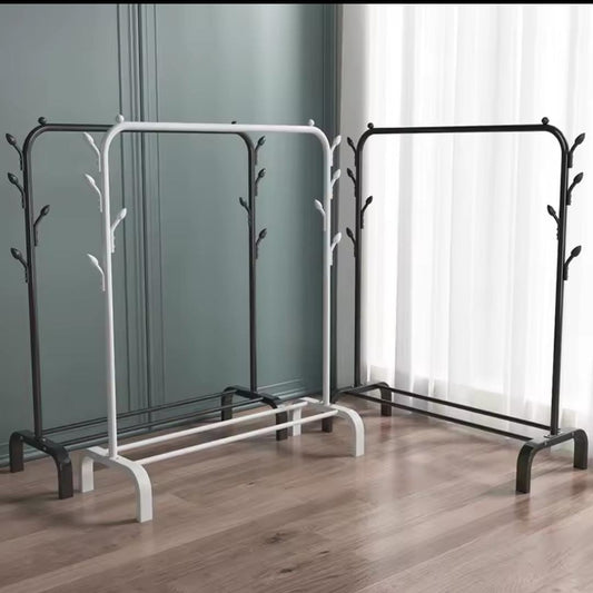 Single Rail Garment Rack with Side Hooks