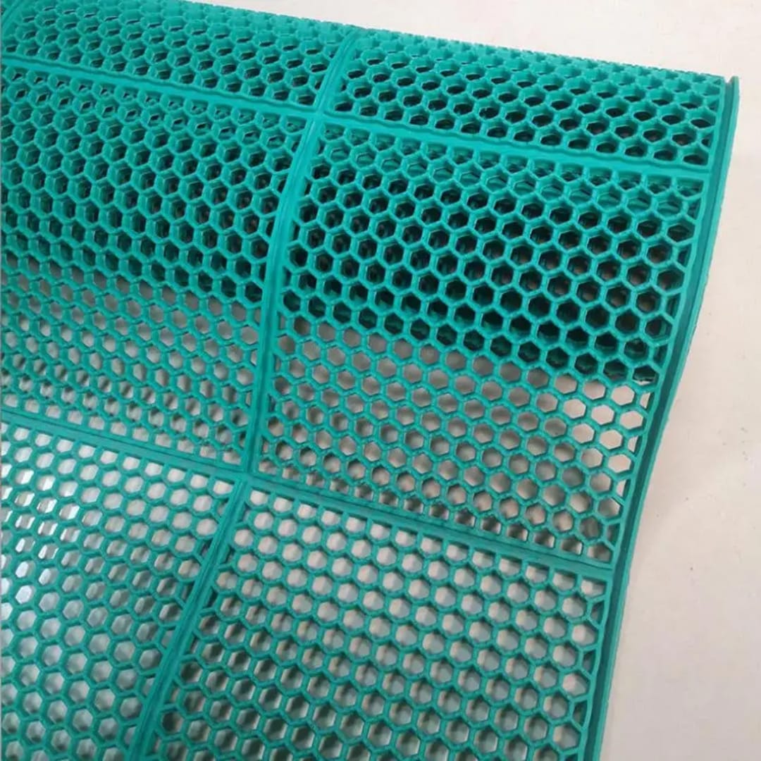 Rubber Mat PVC Non Slip Durable Floor Mat Heavy Duty Matt with Drainage Holes