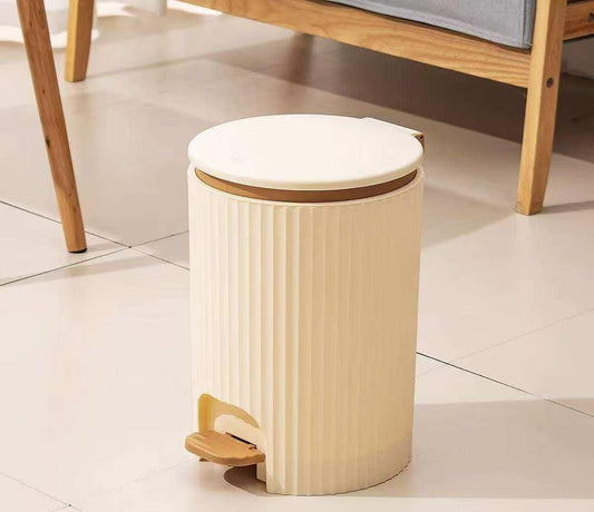 Foot Pedal push dustbin/trash can hard plastic
