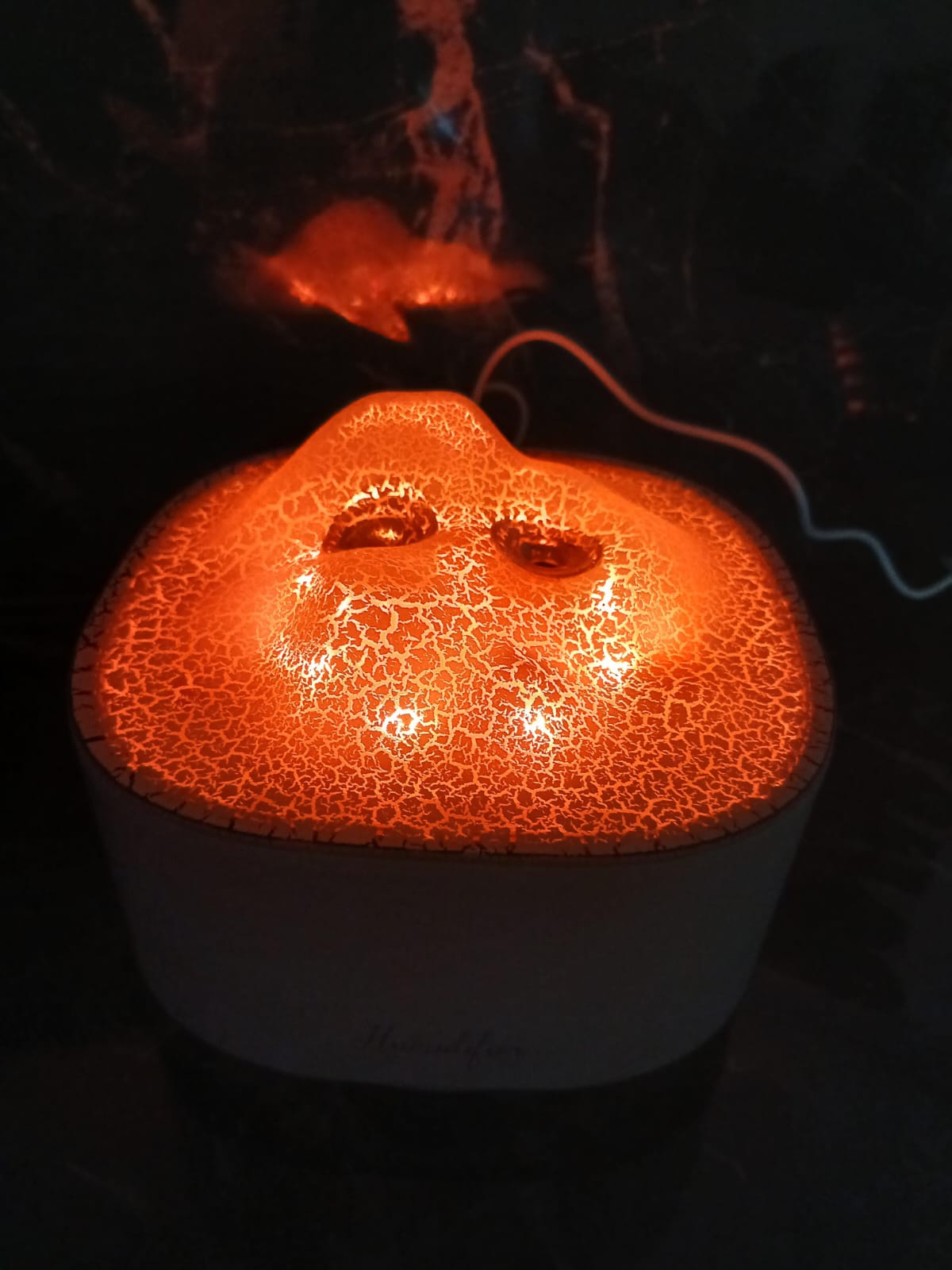 Ultrasonic volcano like Aroma diffuser humidifier