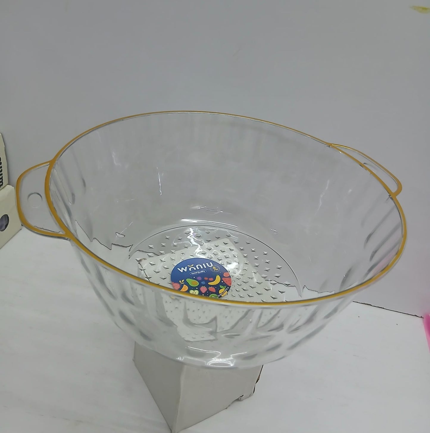 Acrylic fruit / salad bowl