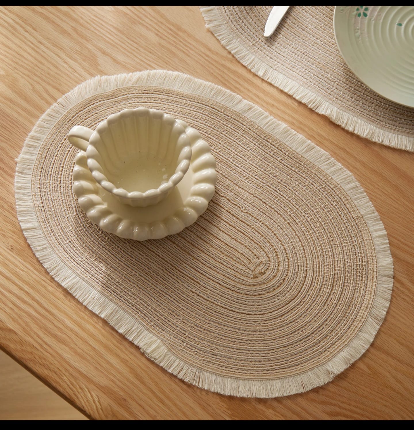 Round Elegant Braided table mats 6pcs