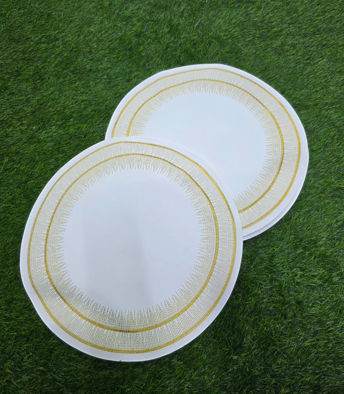 Modern Round faux leather PVC Table mats for Dinning 6pcs