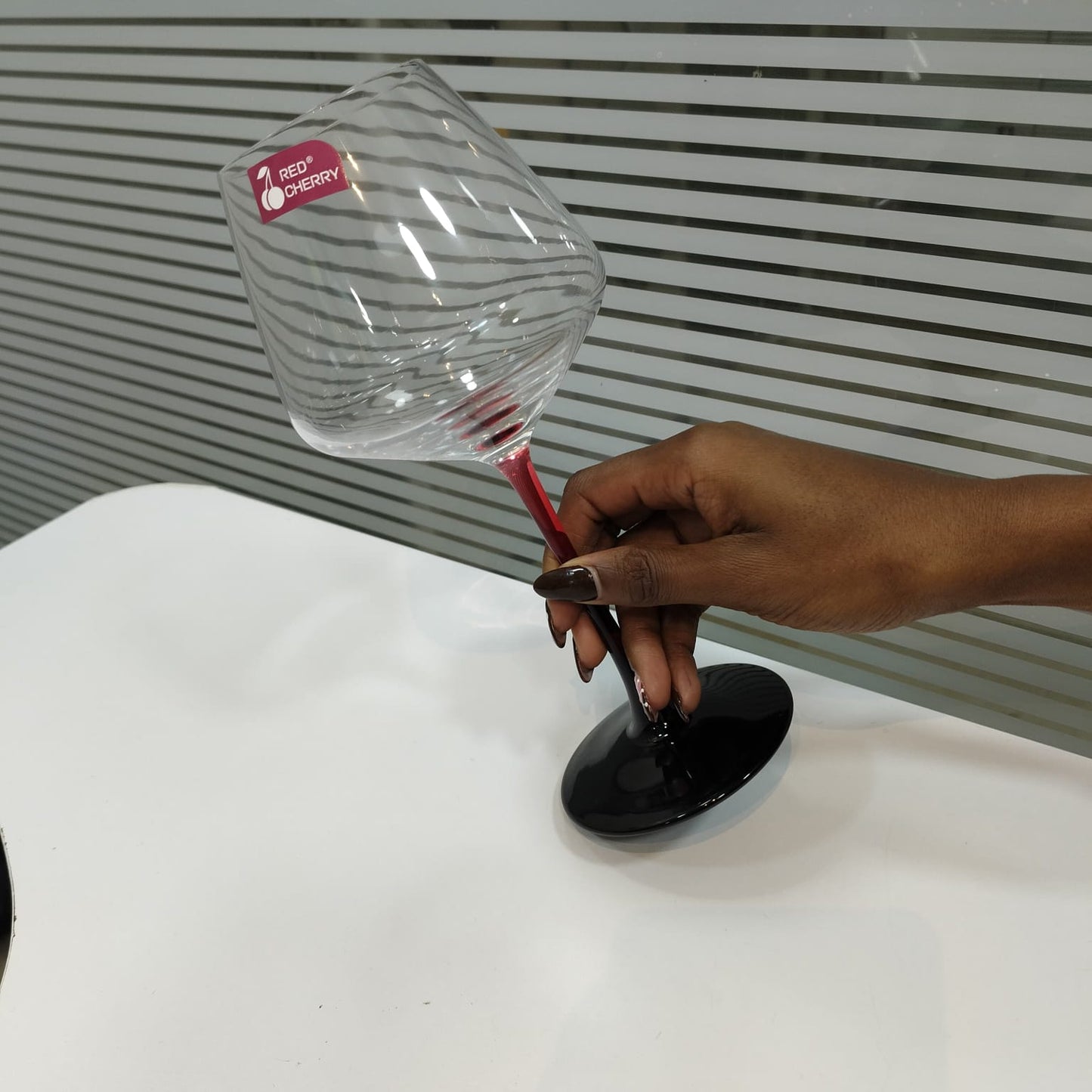 470ml Wine glasses 6 pcs with red stem