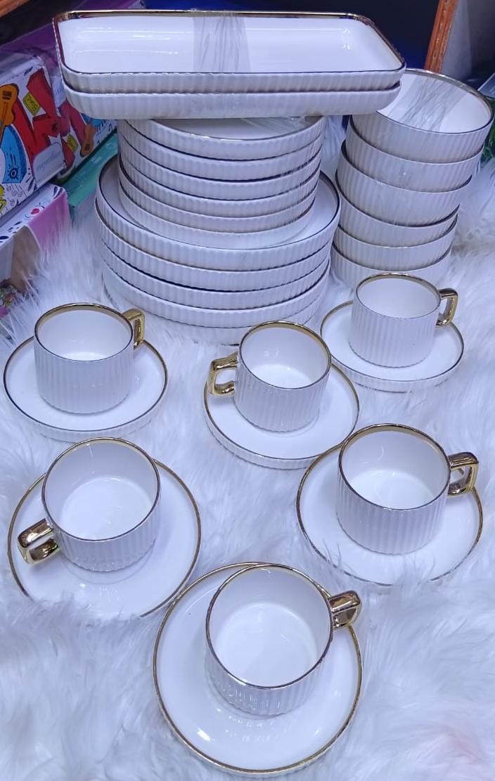 Elegant  European Porcelain Dinner set  32pcs set