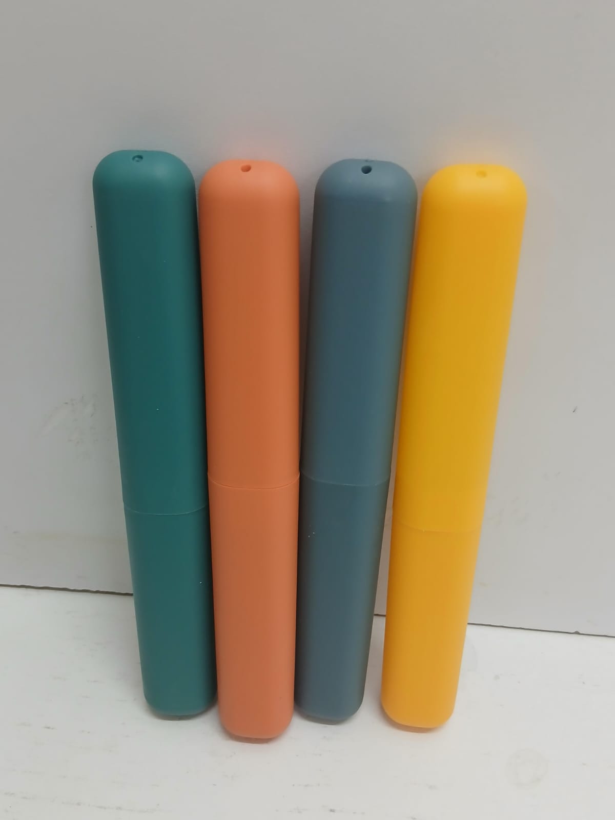 Travel toothbrush holder 4pcs set