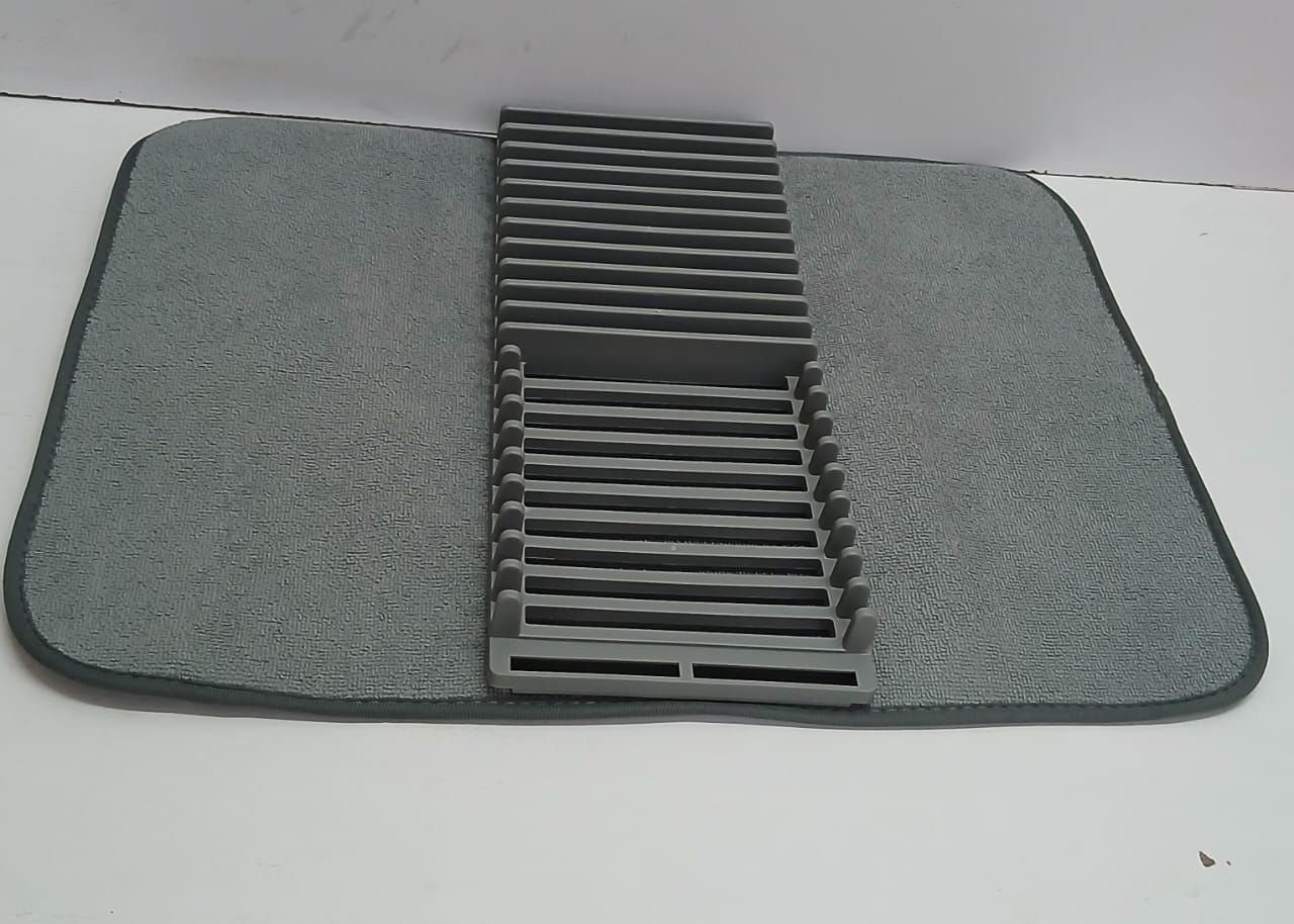Foldable kitchen drying mat