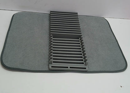 Foldable kitchen drying mat