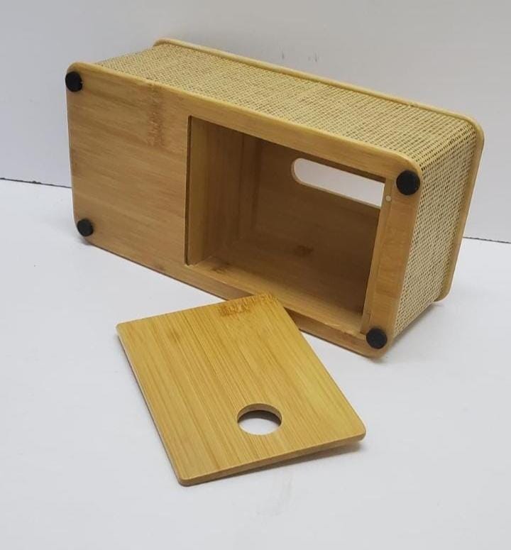 Rattan serviette holder