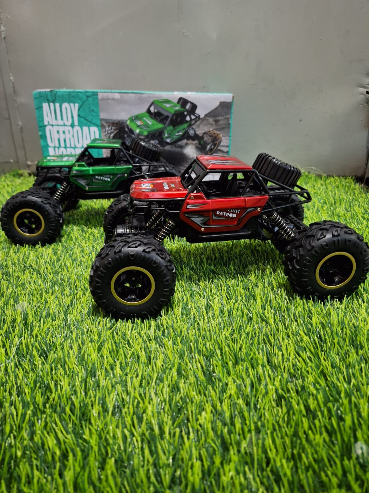 Monster track toy