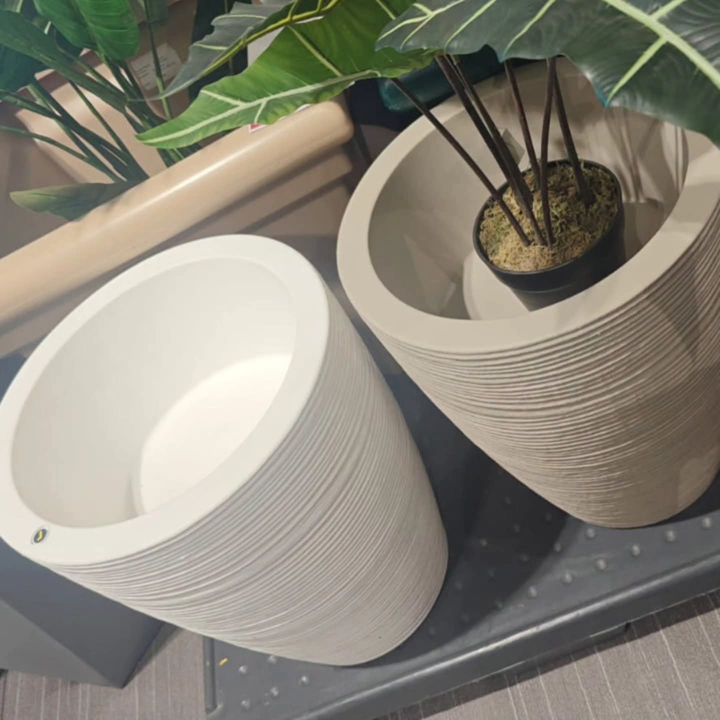 Tall Tapered Planter (1pc)